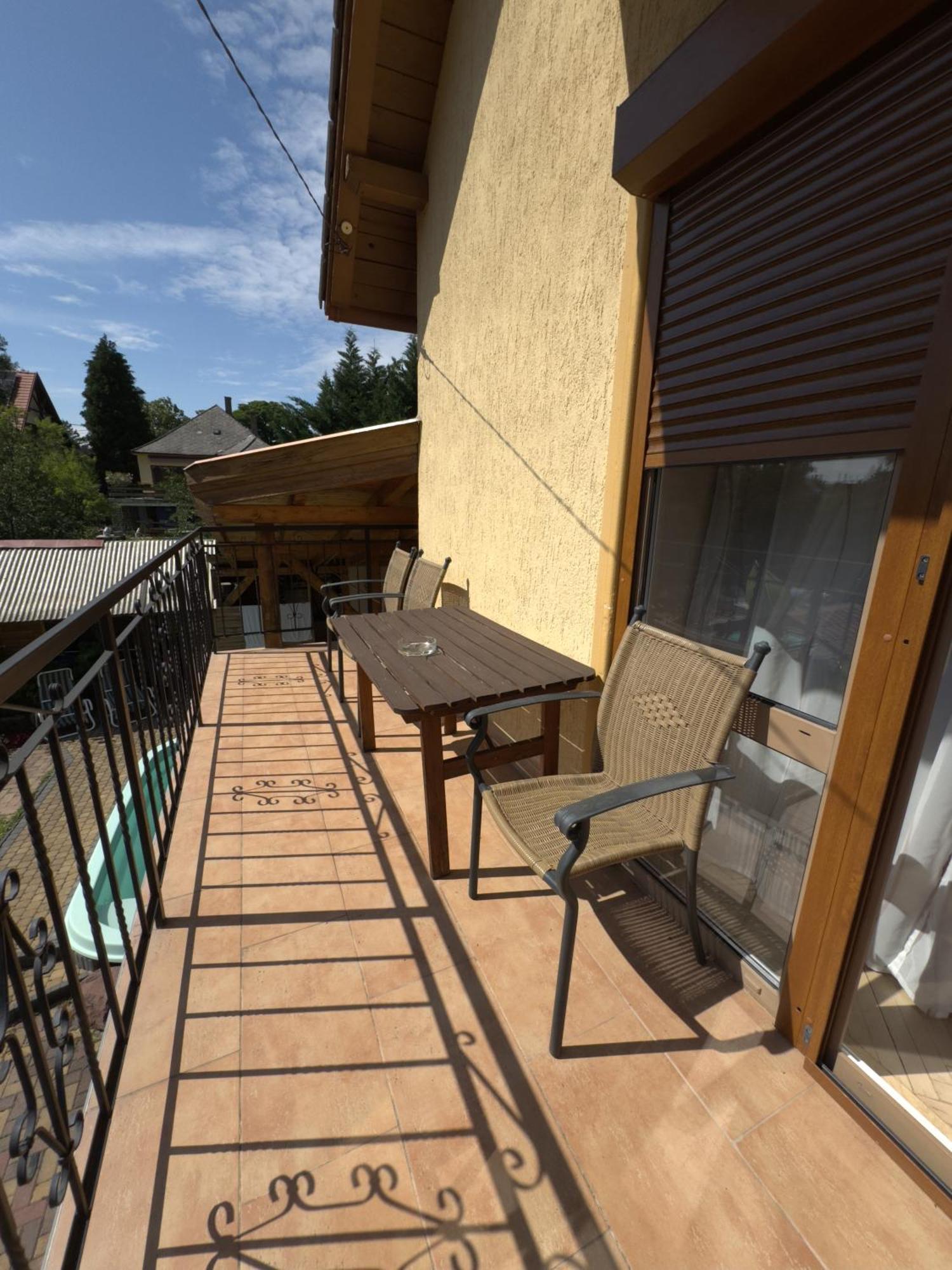 Rozsa Apartman 2 Alsóörs Buitenkant foto