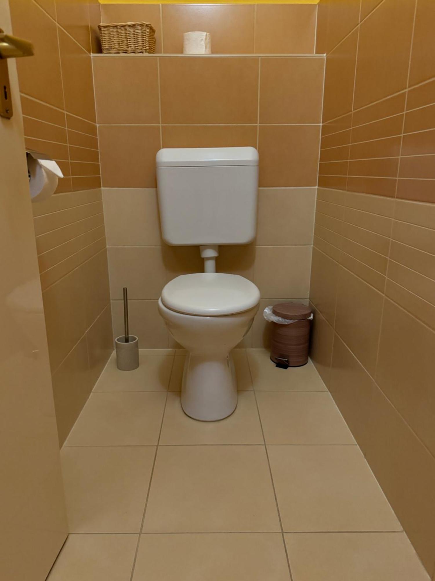 Rozsa Apartman 2 Alsóörs Kamer foto